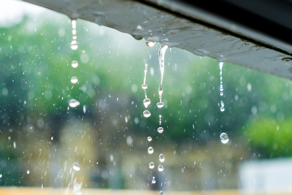 ☔